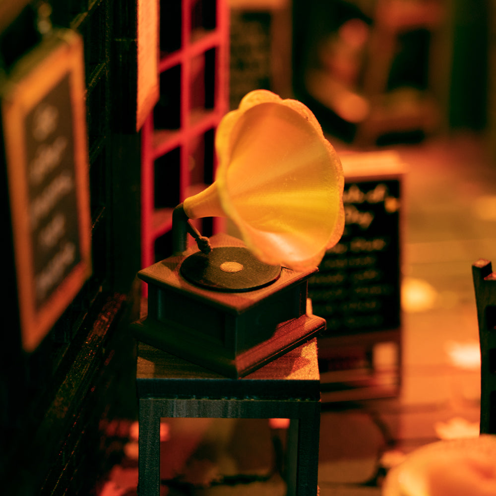 Dreamy MiniAlley - Booknook DIY kit