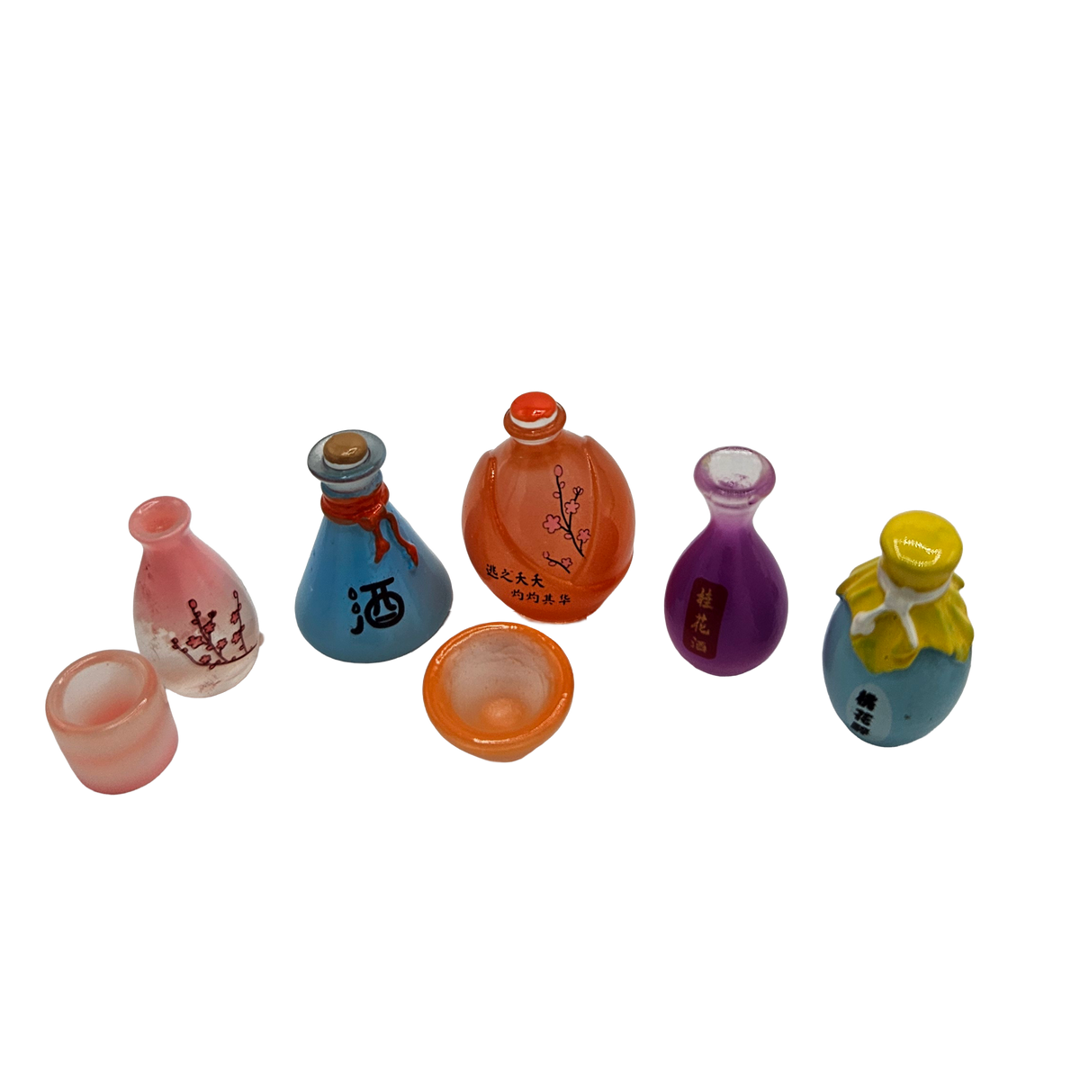 Miniature Asian Sake & Wine Bottle Set | Dollhouse Bar Accessories