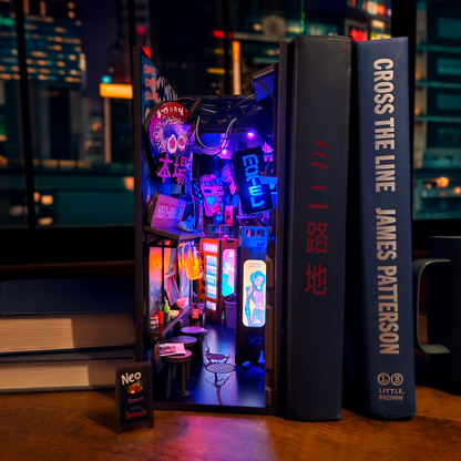 Neon Ramen MiniAlley Cyberpunk DIY Book Nook Kit, Scale Model Kit,  Japanese Ramen Shop Miniature Scene
