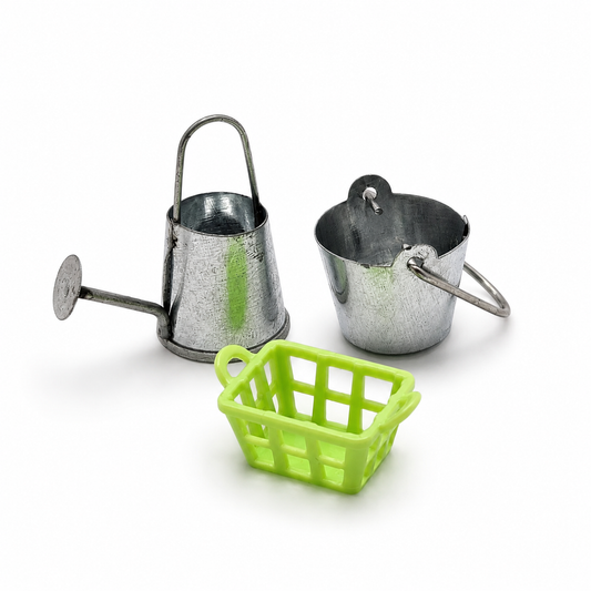 Rustic Garden Utility & Watering Can Set