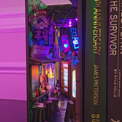 Neon Ramen MiniAlley Cyberpunk DIY Book Nook Kit, Scale Model Kit,  Japanese Ramen Shop Miniature Scene