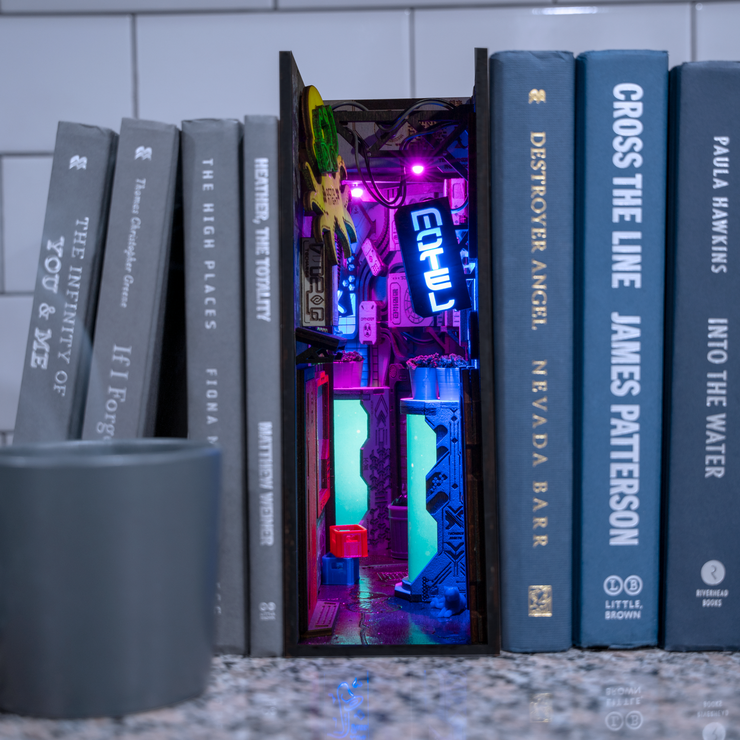 Cyberpunk MiniAlley Booknook